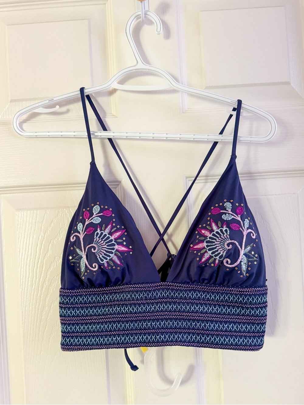 La Vie en Rose Aqua Navy Blue Embroidered Floral Bikini Top Size L